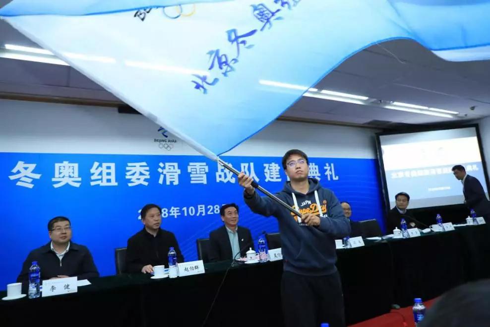 3b1756f0a2da4f4e95a525b0a01c0e5d.jpg 微信图片_20190218153614.jpg