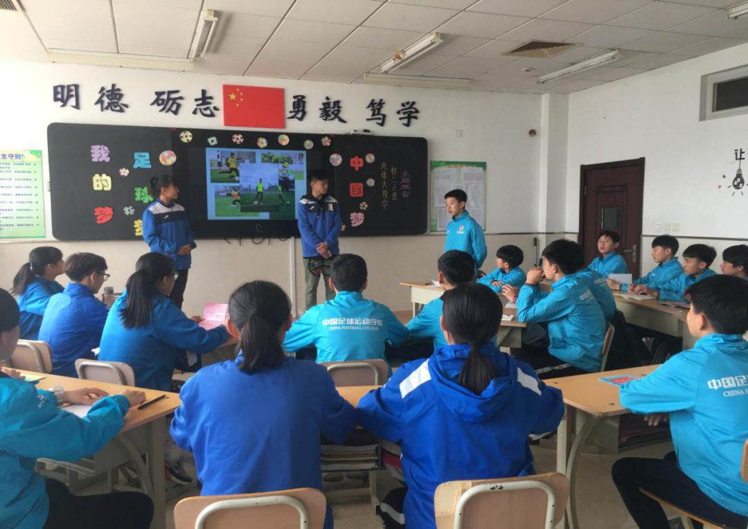 2f45e17b0f7542108bddbc2cc1bd7217.png image.png