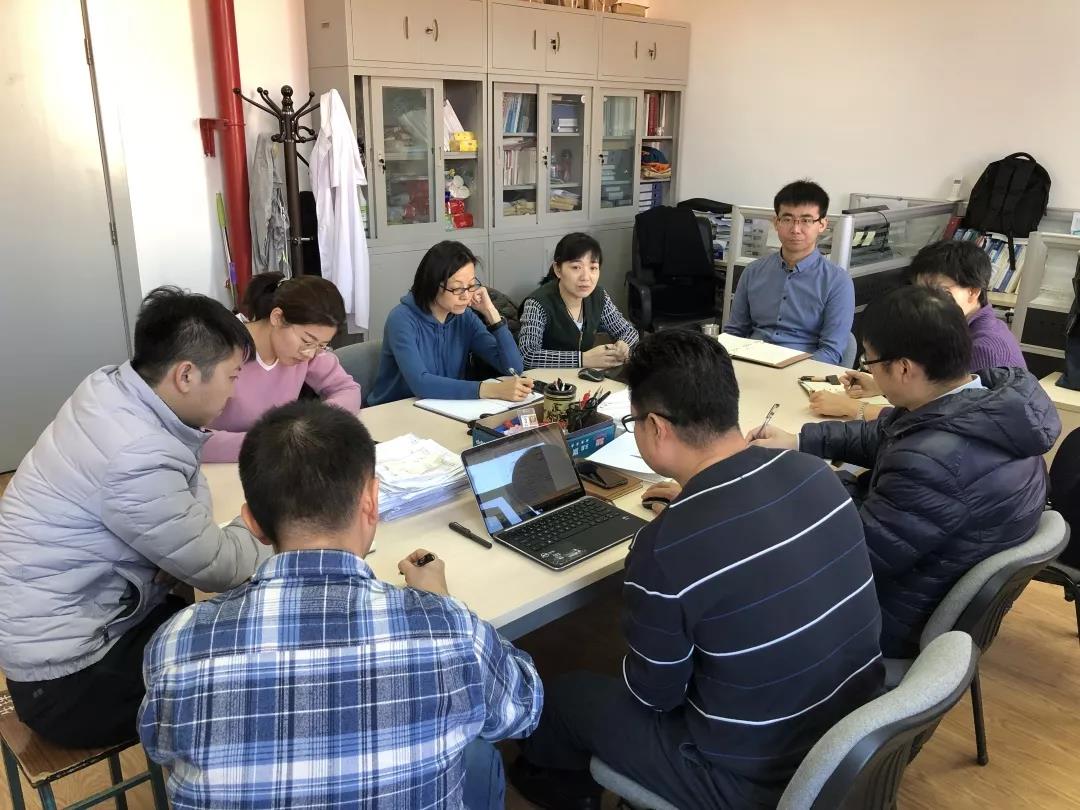 e37f93e5b64a4ddea69168844bb2158f.jpg e37f93e5b64a4ddea69168844bb2158f.jpg