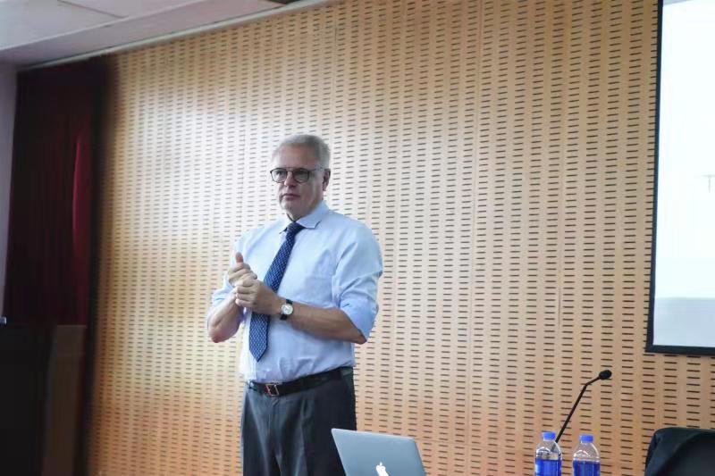 2070c42f9a8449d8b09ba6a9c76afd62.jpg bffd408638edf2c601015f71f201b4b.jpg