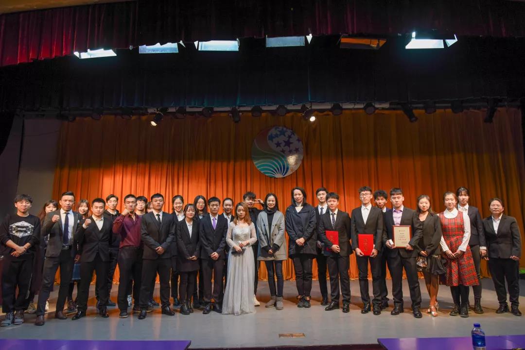 c3e2bf5f5fb84c8d8ba2c3978fd58f1e.jpg 123.jpg