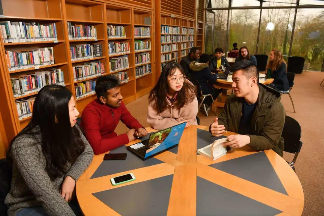 318d7d96dc6241d6bb6e9811ce46756e.jpg 1.jpg