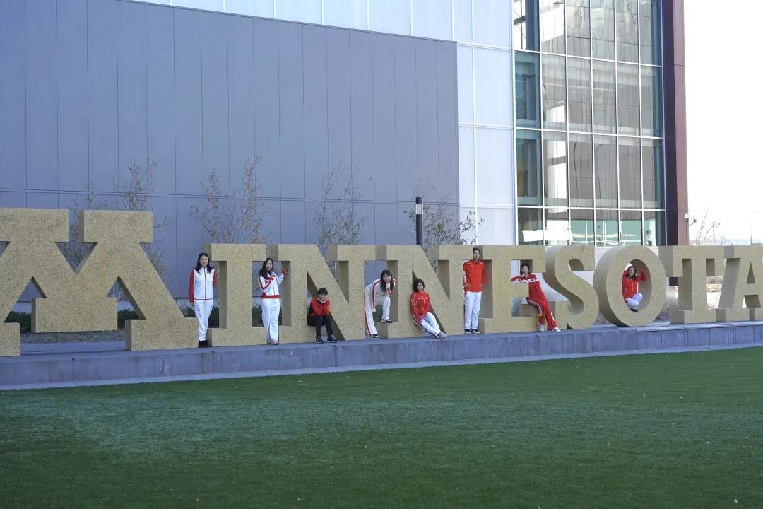 97e2deaea5e444db9e6c8f7e787e663e.jpg 5.jpg