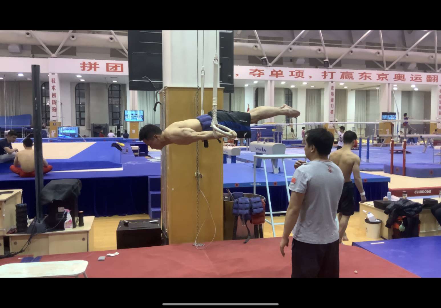 fda3d3c7497e499a8022e352944df9b8.jpg fda3d3c7497e499a8022e352944df9b8.jpg