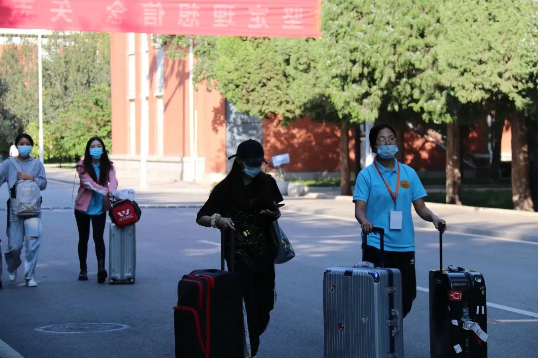 952e36f9865e4abeb9e8f31142368c0a.jpg 952e36f9865e4abeb9e8f31142368c0a.jpg