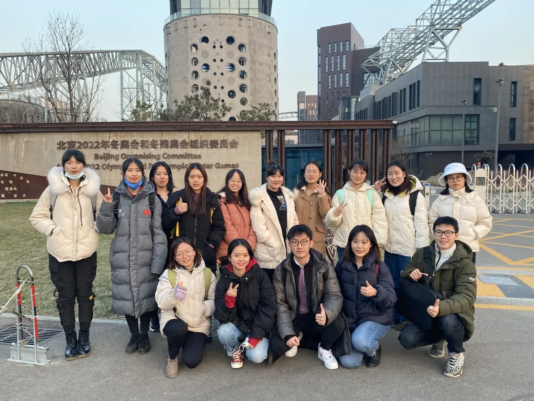 44ca35fbb4b94bd9a24e6480bacdcace.jpeg 44ca35fbb4b94bd9a24e6480bacdcace.jpeg