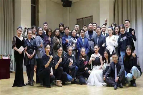 6de9527692684b86b0224877f300ef55.jpg 6de9527692684b86b0224877f300ef55.jpg