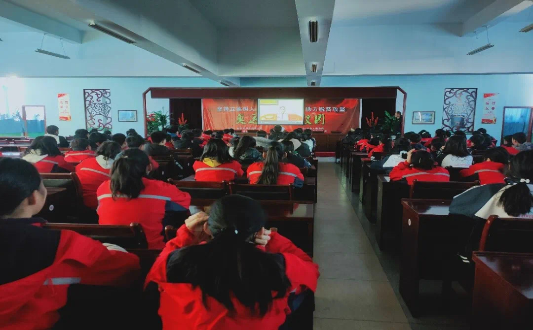 9909755c54e942b99369983255f79989.jpeg 9909755c54e942b99369983255f79989.jpeg