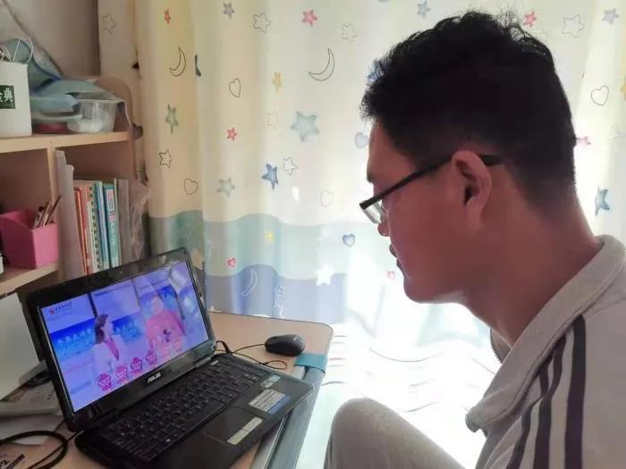 2e8e62e7e2484a1d99b6613c5d841a3a.jpg 2e8e62e7e2484a1d99b6613c5d841a3a.jpg