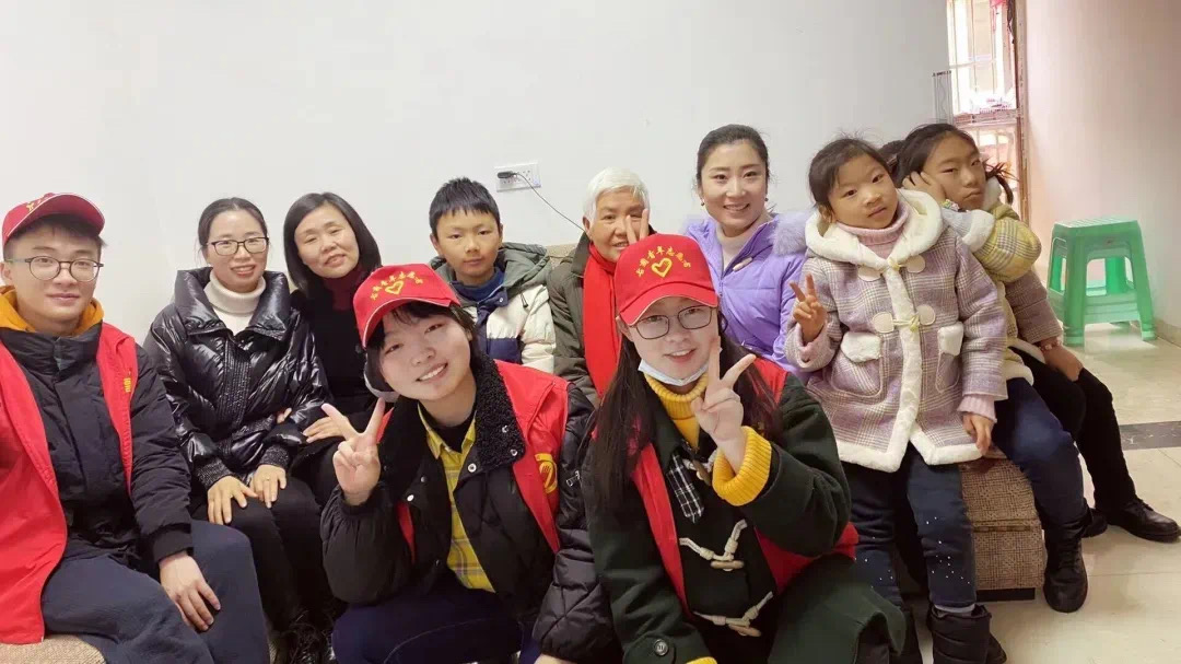 a890cc714e3045fba0e1d0d25e5d4078.jpeg a890cc714e3045fba0e1d0d25e5d4078.jpeg