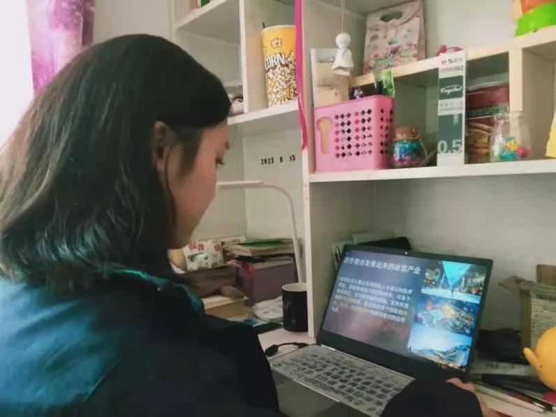 d5f93973e8cb41d5878ecd3cd4496e22.jpg d5f93973e8cb41d5878ecd3cd4496e22.jpg