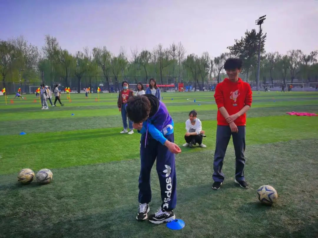 3ee6dc3cd942423182336d90e43e0368.png 3ee6dc3cd942423182336d90e43e0368.png