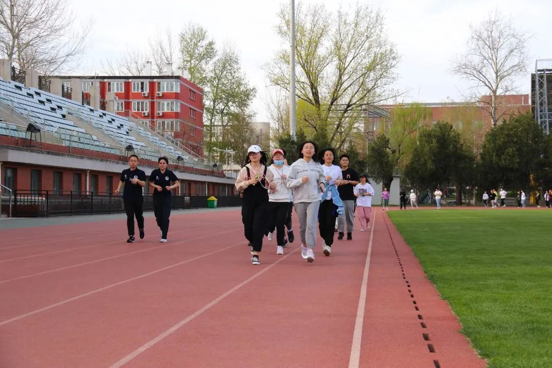 b8cbf7eef1b3470980b29202ab61b59b.png b8cbf7eef1b3470980b29202ab61b59b.png