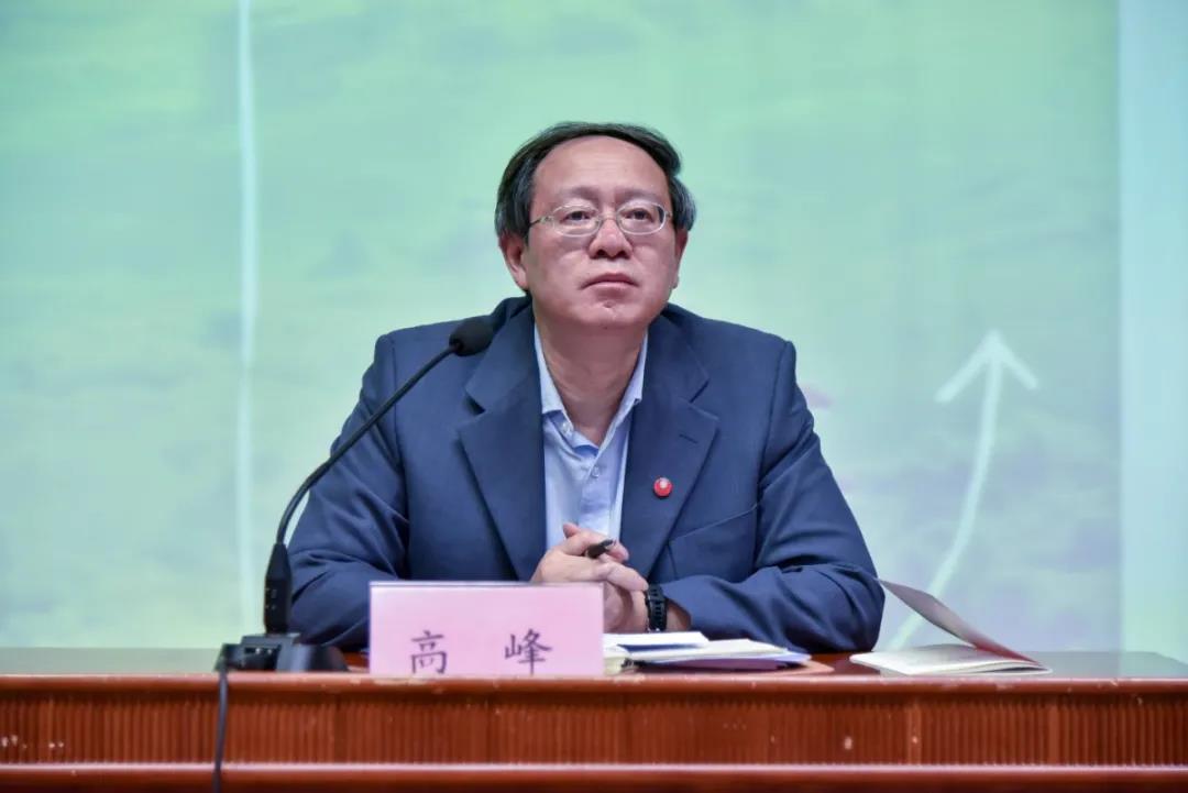 9beeebbb684642e1b6af6298513a2bbe.jpg 9beeebbb684642e1b6af6298513a2bbe.jpg