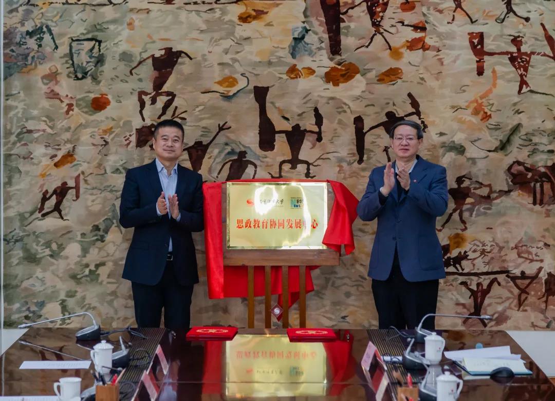 87d7065cfe054ef4bc48b1312e8cb687.jpg 87d7065cfe054ef4bc48b1312e8cb687.jpg