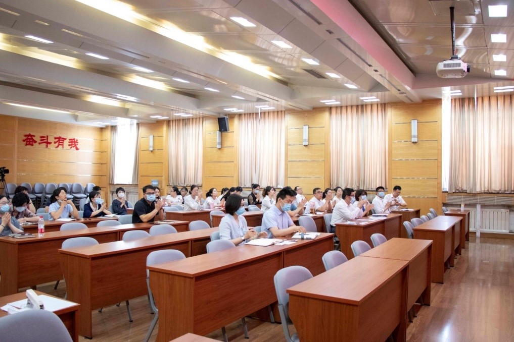 95f0f5e69c384e279eff479e3df85f00.jpg 95f0f5e69c384e279eff479e3df85f00.jpg