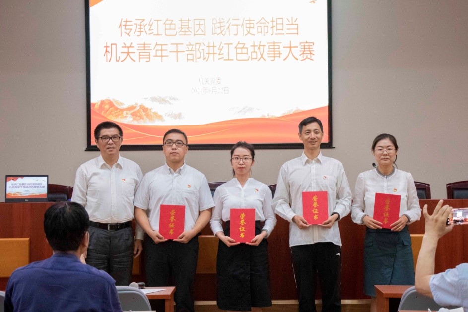 ed3a0f0094e24f3ab89bfdfe32c10471.jpg ed3a0f0094e24f3ab89bfdfe32c10471.jpg