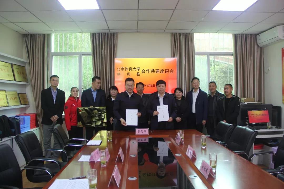 ca3f56e054984fbe87bf5a7a89a5d4bb.jpg ca3f56e054984fbe87bf5a7a89a5d4bb.jpg