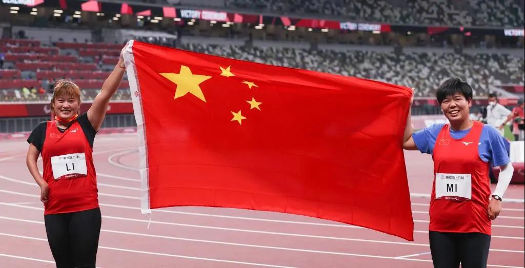 ddd6a15d7a944a5cb1b0d5ad4399d521.jpg ddd6a15d7a944a5cb1b0d5ad4399d521.jpg