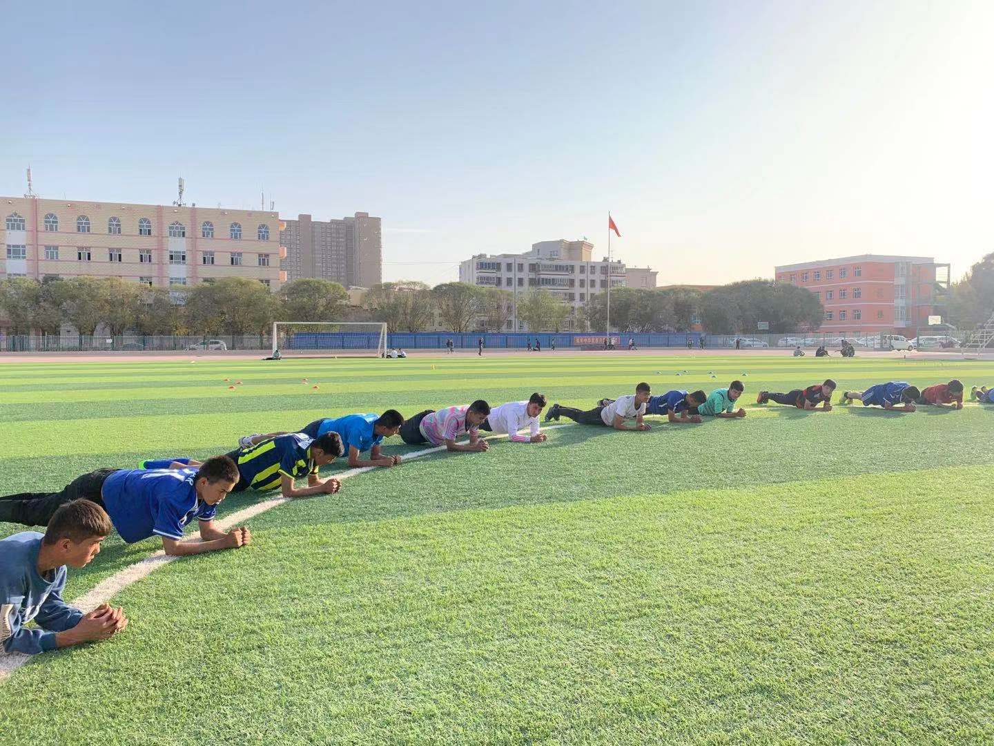 b556d2ed5679459b8bb7c9312a5c2e17.jpg b556d2ed5679459b8bb7c9312a5c2e17.jpg