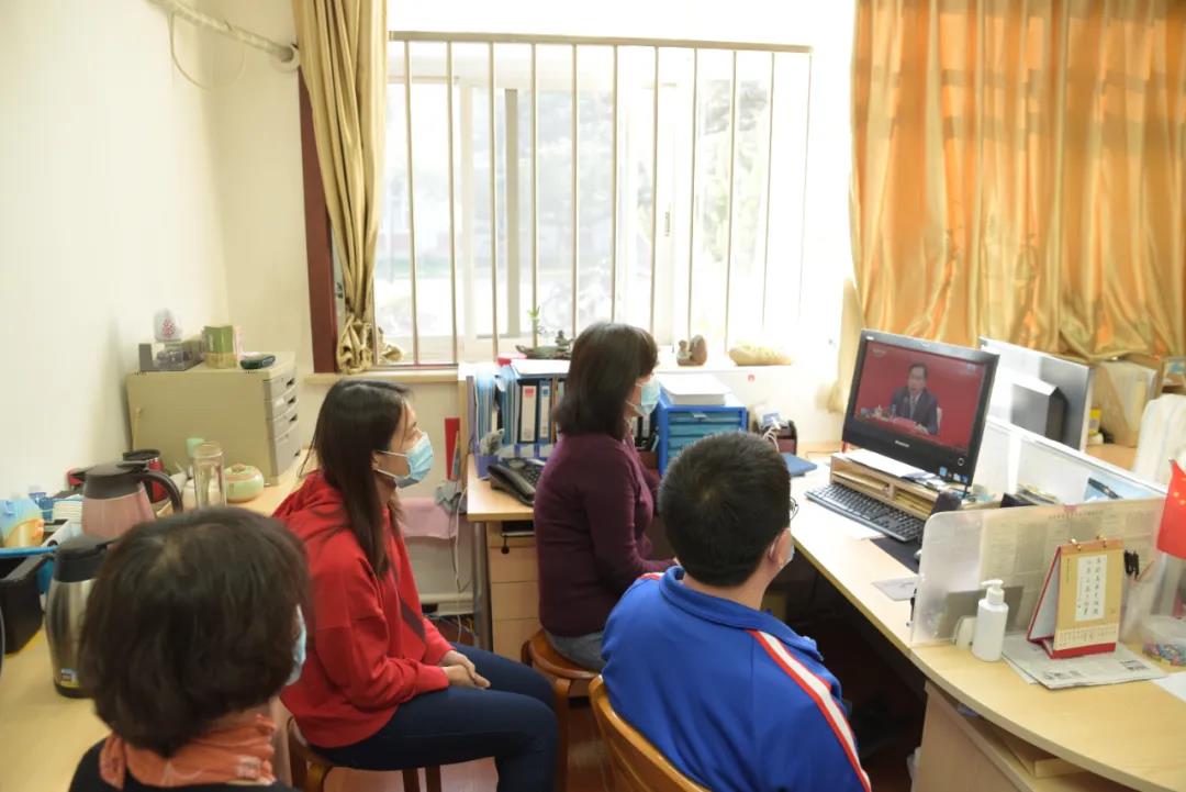 e7d4c401e38f4962bd1200d017d45ae1.jpg e7d4c401e38f4962bd1200d017d45ae1.jpg