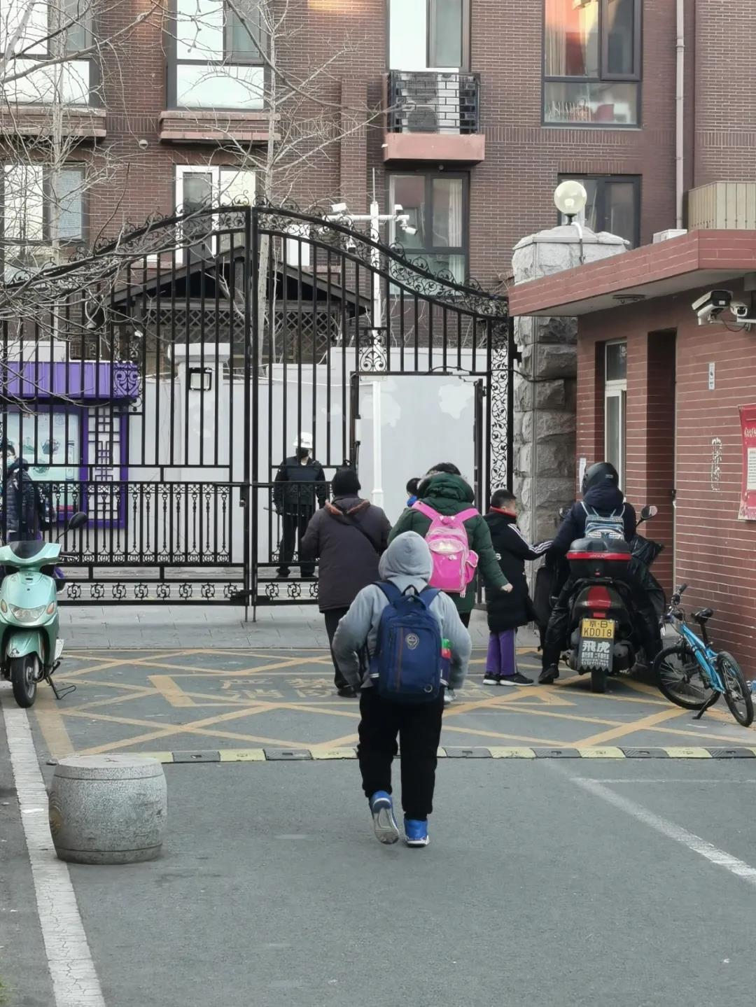 a40037c12c684cb8930326007ccf1ab7.jpg a40037c12c684cb8930326007ccf1ab7.jpg