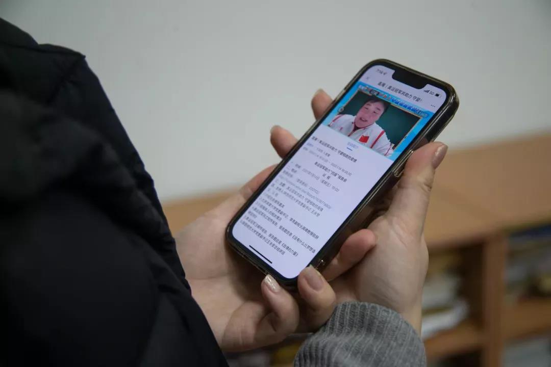 ac1e33fdfc4f4a3786351d8d242055c1.jpg ac1e33fdfc4f4a3786351d8d242055c1.jpg