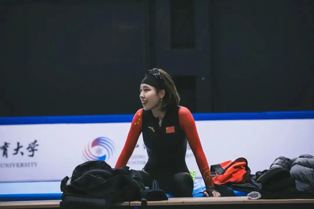 d55d2587105e4cc2a26a7d5c42a3703f.jpg d55d2587105e4cc2a26a7d5c42a3703f.jpg