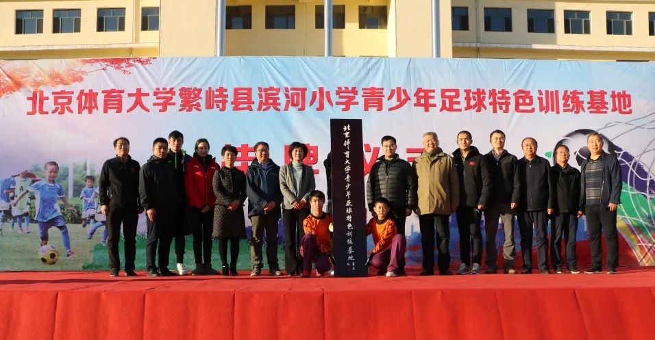 02a325a0fc884bca8bfec1ca4120fef5.jpg 02a325a0fc884bca8bfec1ca4120fef5.jpg