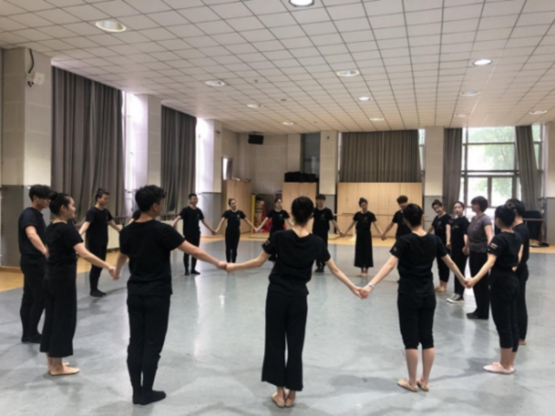 38707c8f32c9455b826814fc74df5121.png 38707c8f32c9455b826814fc74df5121.png