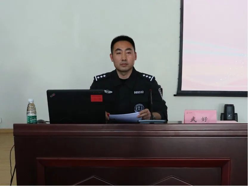 72a789035d3c4887b97ba6b36257cda0.jpg 72a789035d3c4887b97ba6b36257cda0.jpg