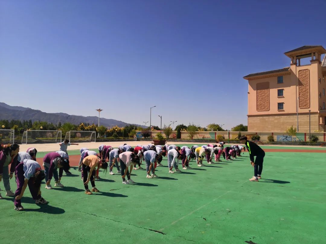 8a29cae9f15a450eb297b099095a533a.jpg 8a29cae9f15a450eb297b099095a533a.jpg