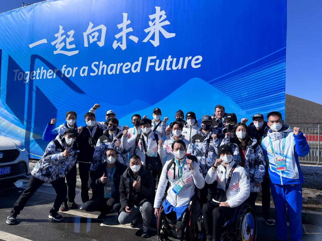 b4062f9cd9f242ffbb2c1e333aa55fc3.png b4062f9cd9f242ffbb2c1e333aa55fc3.png