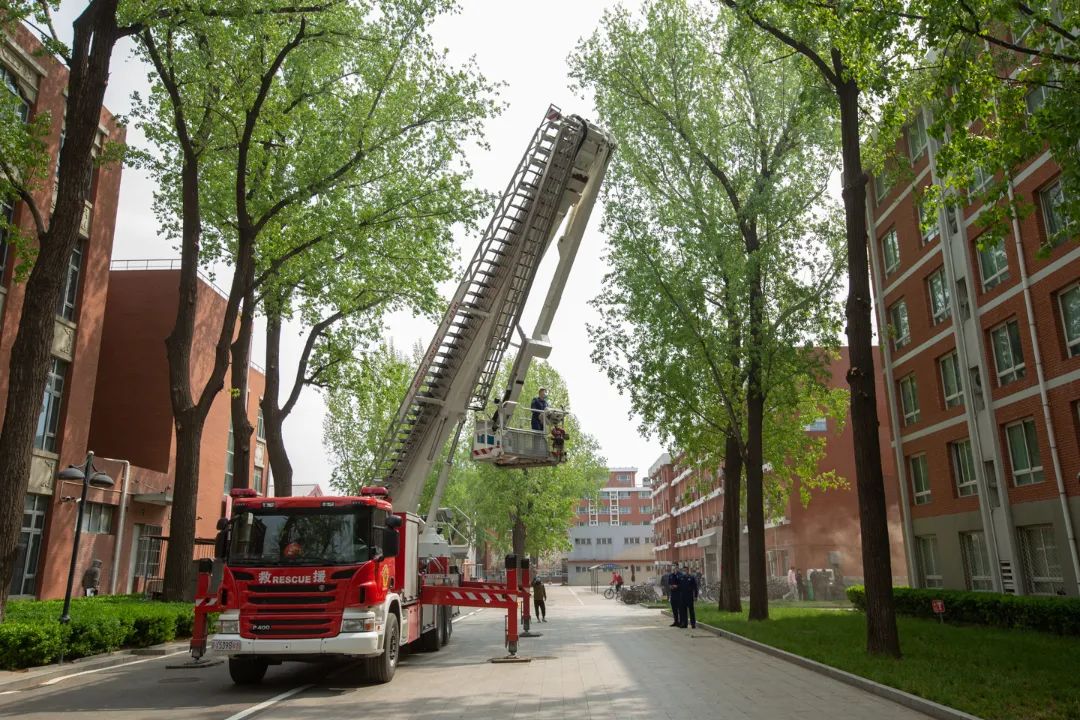 ee4eabaa30fa4de0ae6a7d713abd7b61.jpg ee4eabaa30fa4de0ae6a7d713abd7b61.jpg