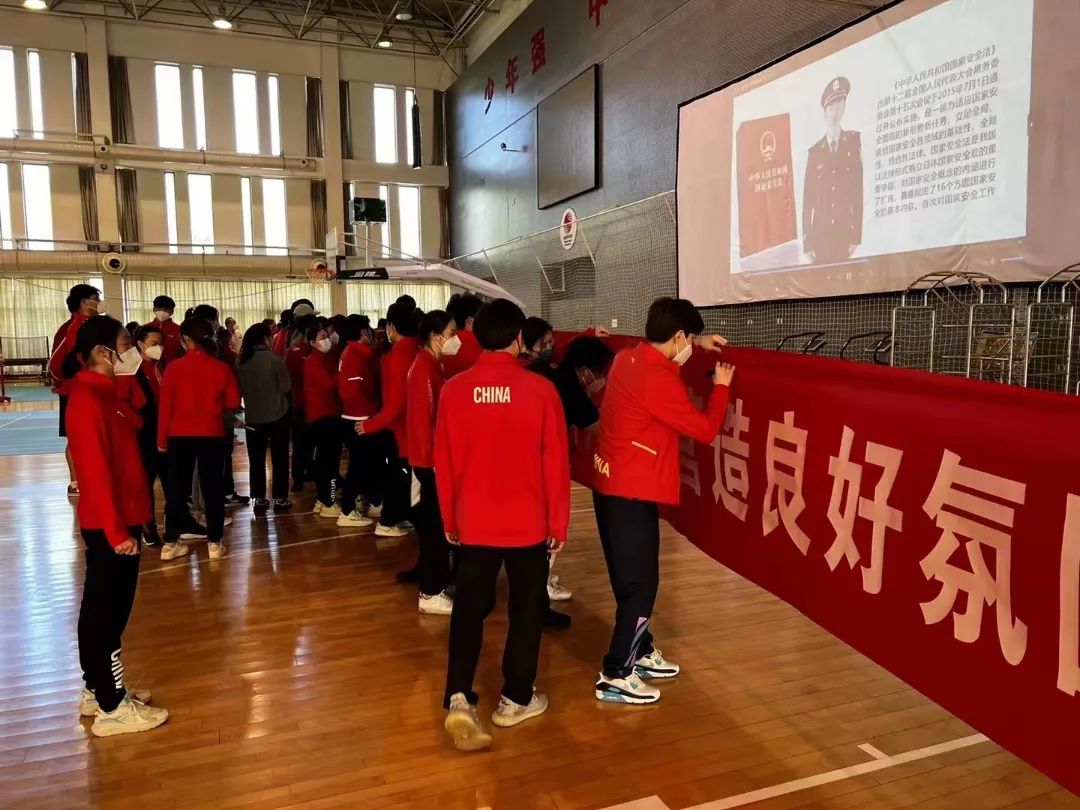 f727f12cc9694c0a8dd227c5d4e7ff7e.jpg f727f12cc9694c0a8dd227c5d4e7ff7e.jpg