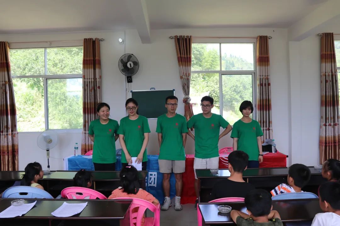 f761a84f2bf54dfe8222bc2c7014ab89.jpg f761a84f2bf54dfe8222bc2c7014ab89.jpg