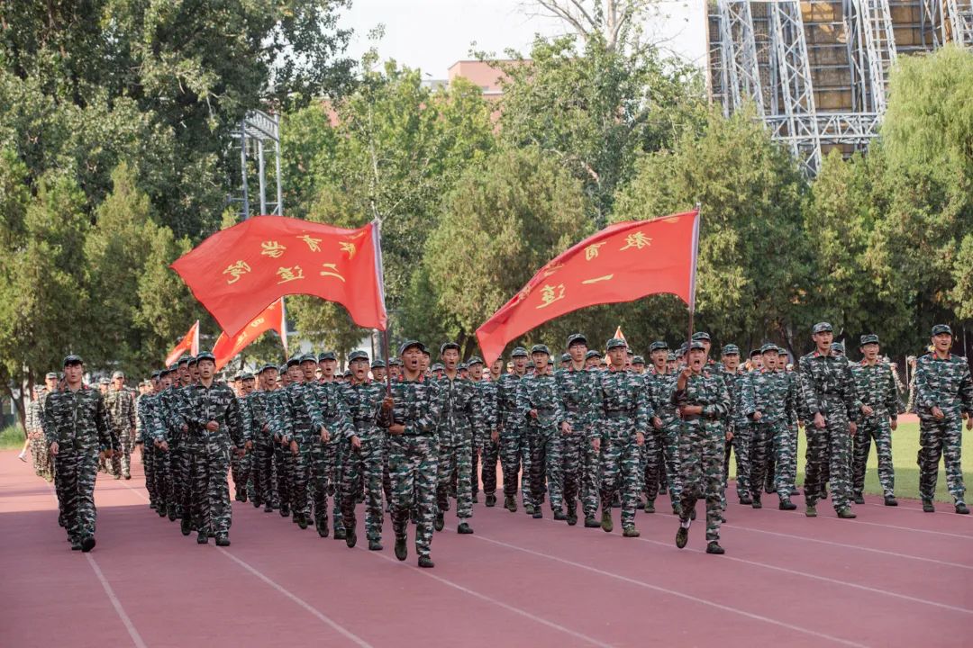 33ccb1c389044cfc8009e767df30494d.jpg 33ccb1c389044cfc8009e767df30494d.jpg