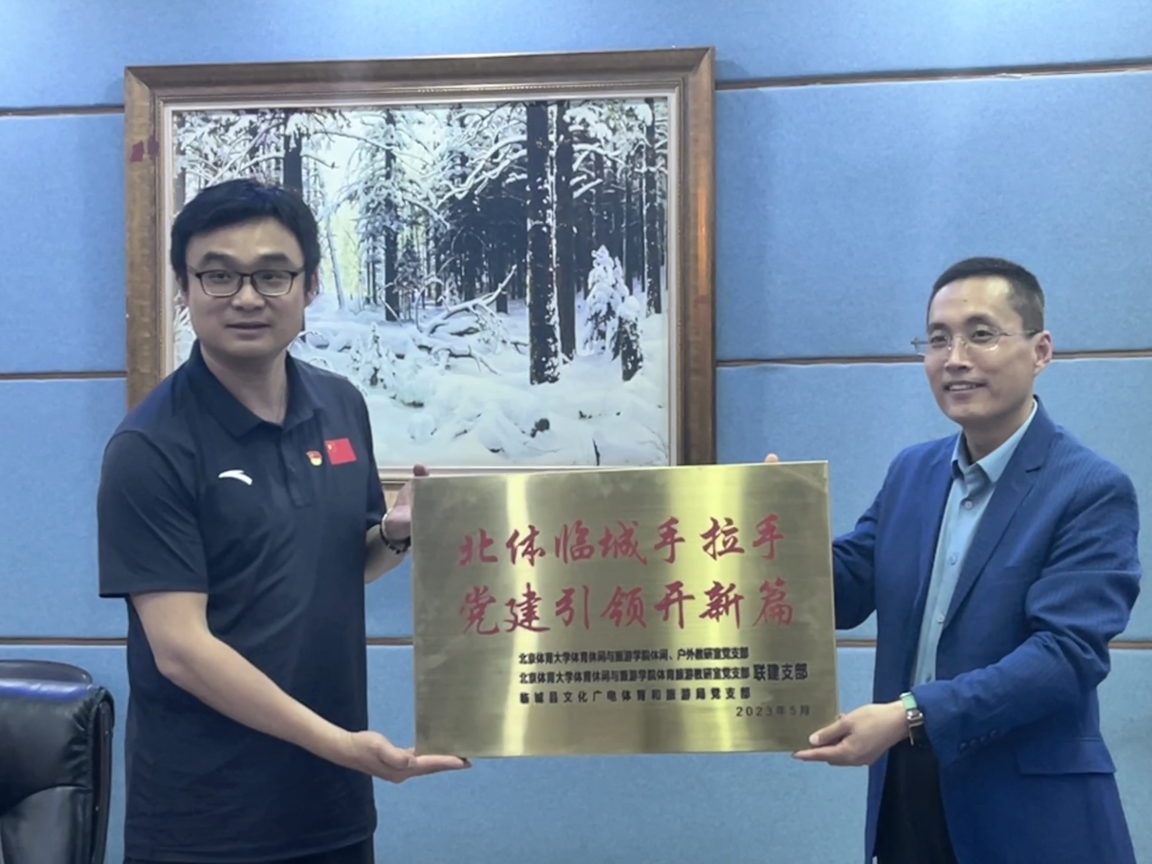 0918eb6581f84e258509de3cd126b117.jpg 0918eb6581f84e258509de3cd126b117.jpg