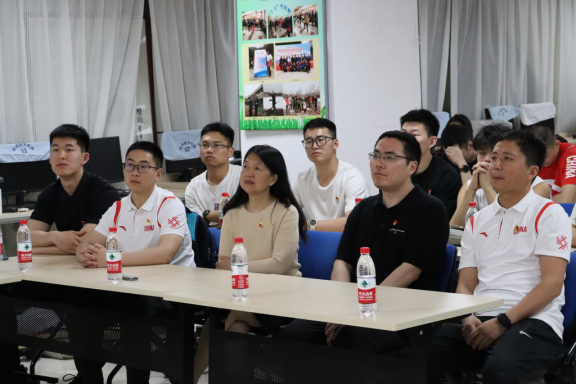 b89651d9f6da42d88d00d56f1828ebfe.png b89651d9f6da42d88d00d56f1828ebfe.png