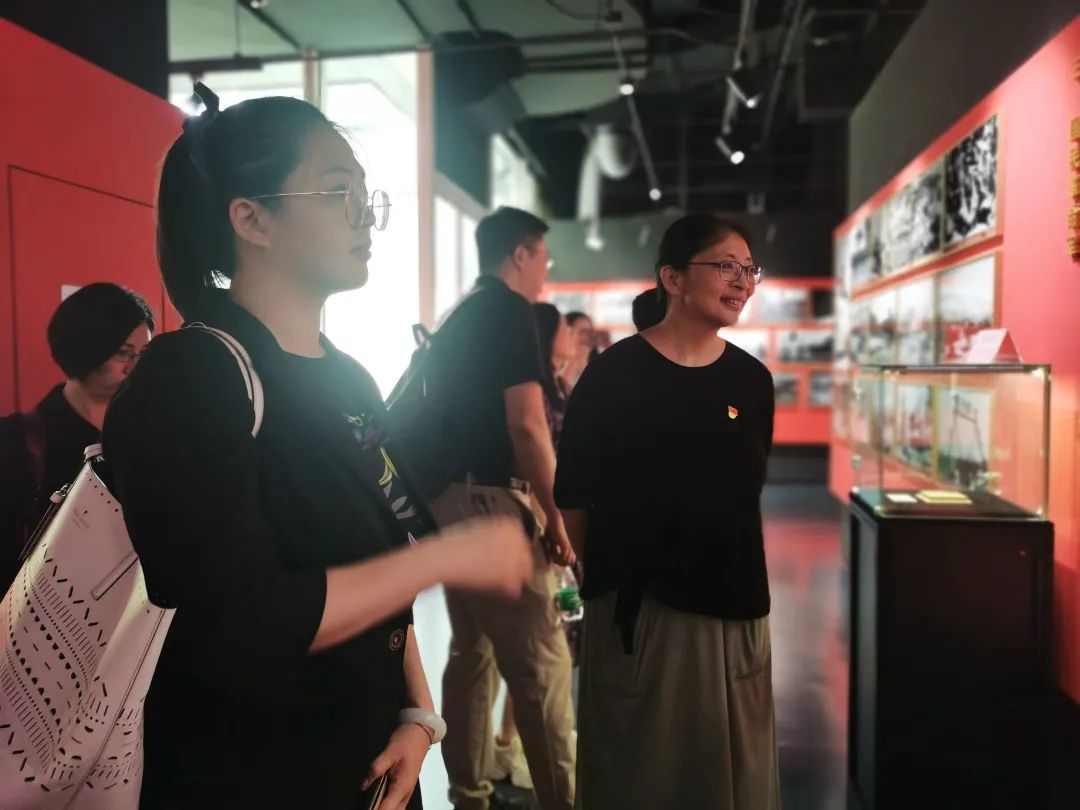 c10425f3565f4cedb95fa2beab513076.jpeg c10425f3565f4cedb95fa2beab513076.jpeg