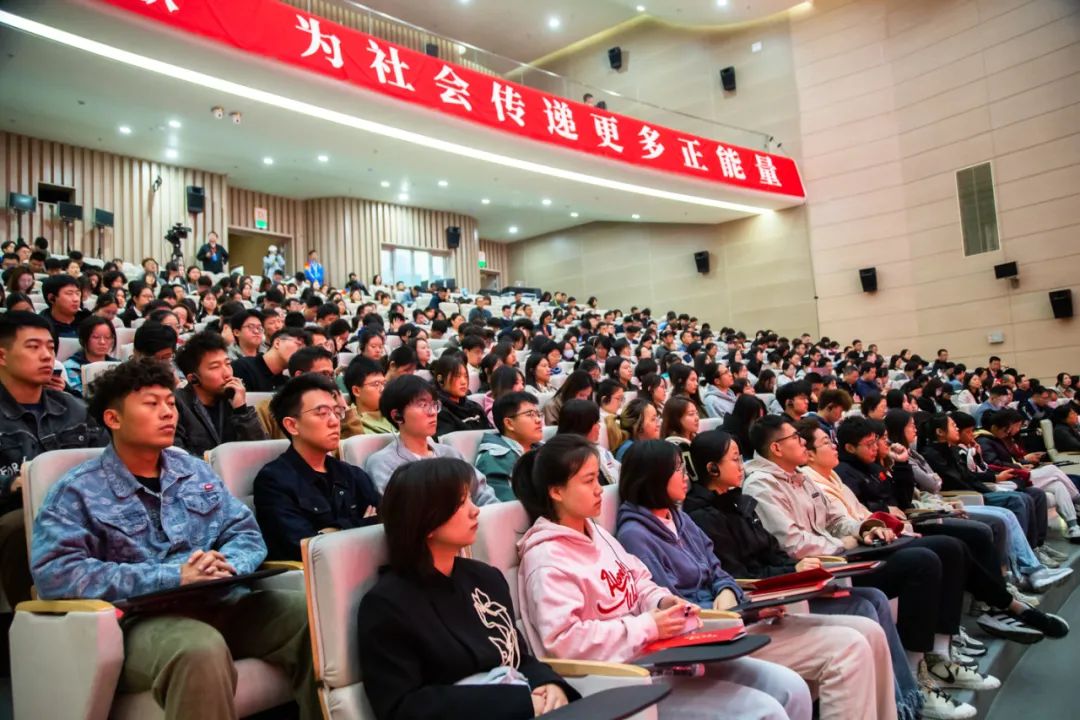 101f00b95701419299ed2b3eb1407480.jpg 101f00b95701419299ed2b3eb1407480.jpg