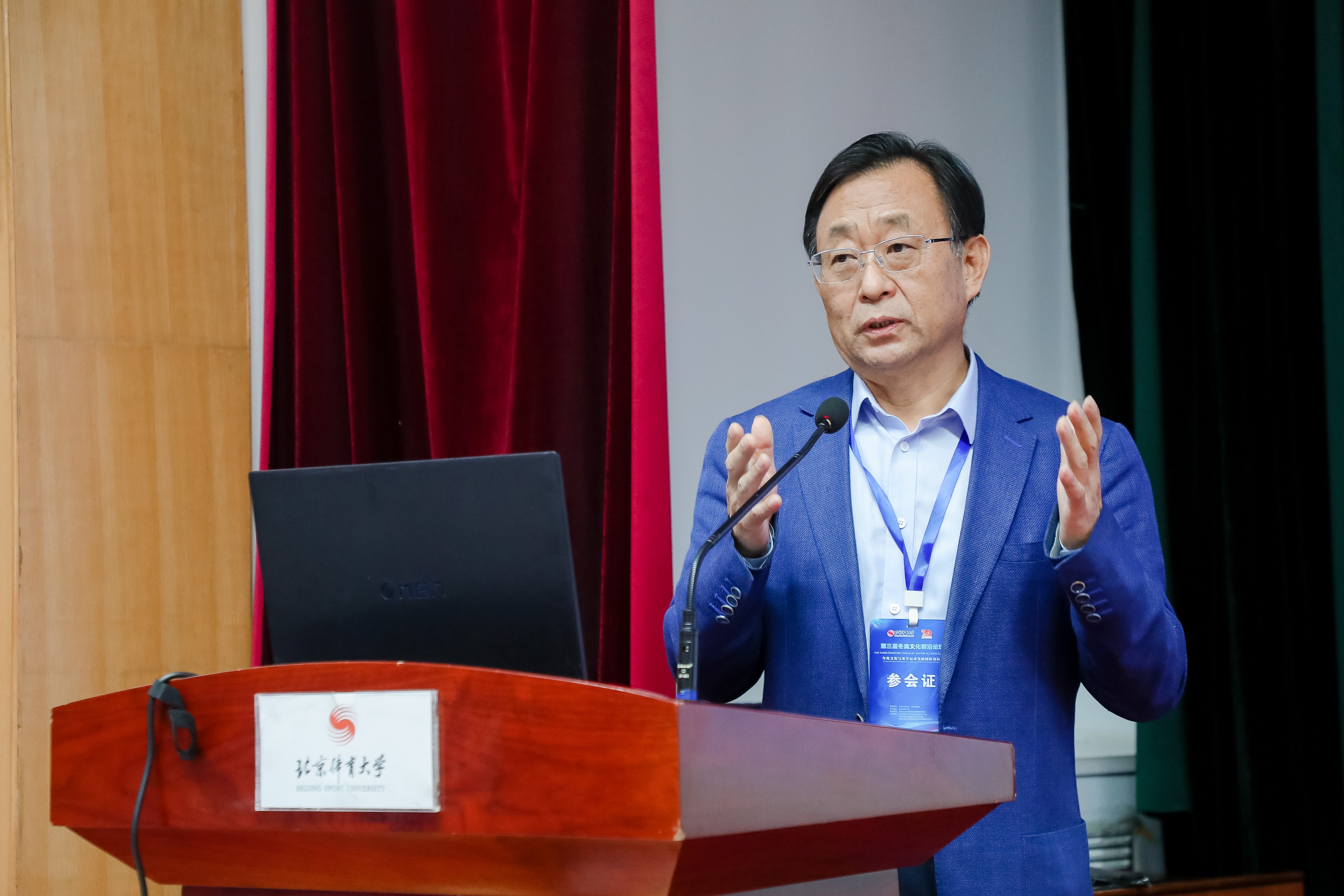 6ff44139109742e19016e45a076f416d.jpg 6ff44139109742e19016e45a076f416d.jpg