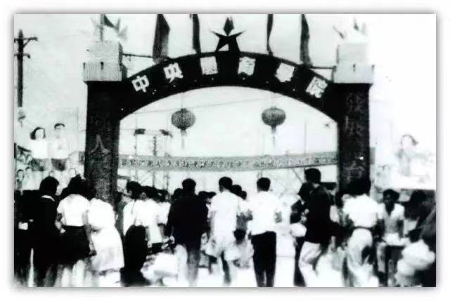 11bbbed0f159421992cb35711e527f2f.png 11bbbed0f159421992cb35711e527f2f.png