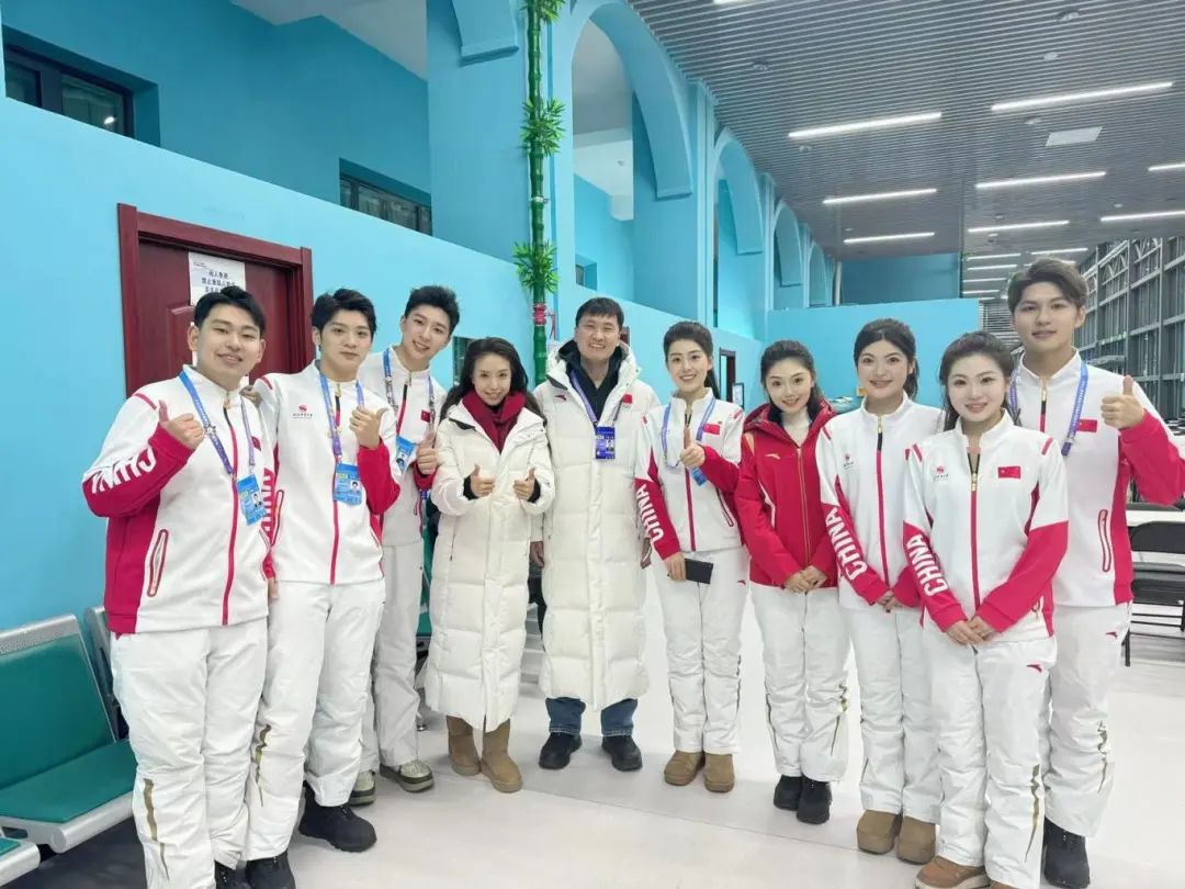 862d17e9f2804ca18efdc649c69f136f.jpg 862d17e9f2804ca18efdc649c69f136f.jpg