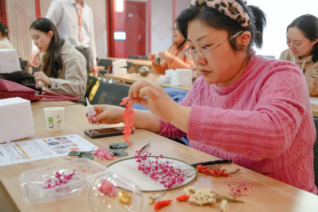 4a5090cb01bc4235868f7d8b66e1d426.jpg 4a5090cb01bc4235868f7d8b66e1d426.jpg