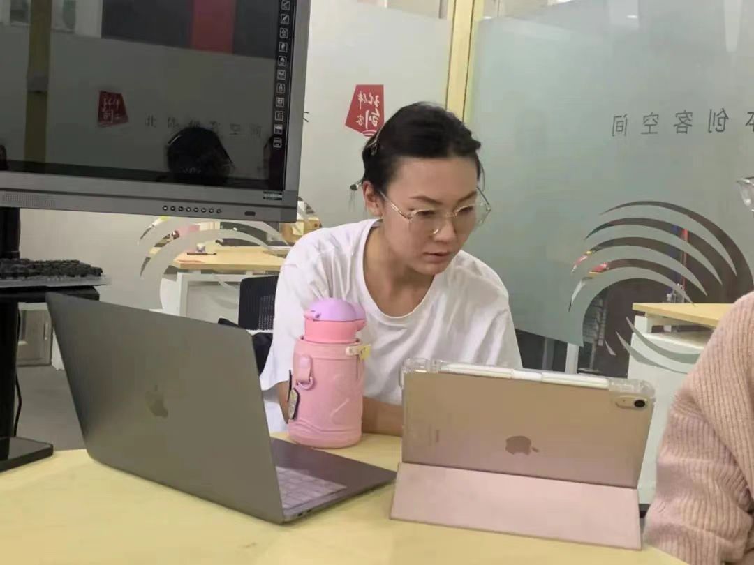 09dd06ecfaa04c488d23923198bbe38b.jpg 09dd06ecfaa04c488d23923198bbe38b.jpg