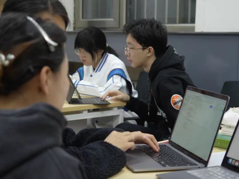 27cf41b19c75489ca2eb1977e48ade7d.jpg 27cf41b19c75489ca2eb1977e48ade7d.jpg