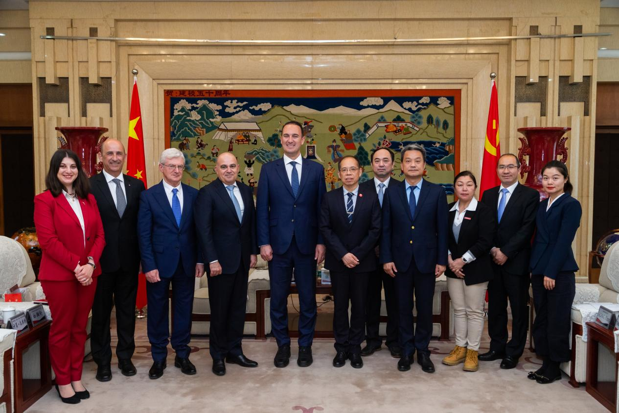 dd3a04b54e42407da4ccd51a0e51726d.png dd3a04b54e42407da4ccd51a0e51726d.png