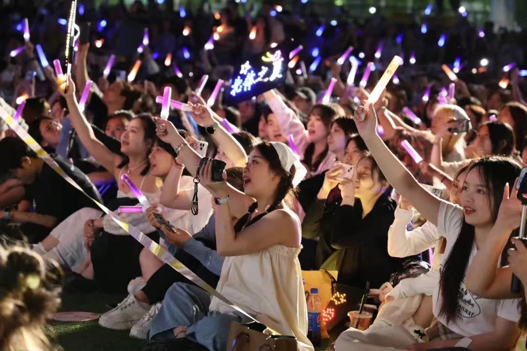 ab960f1119b54ab4b3696debfdd0b306.jpg ab960f1119b54ab4b3696debfdd0b306.jpg