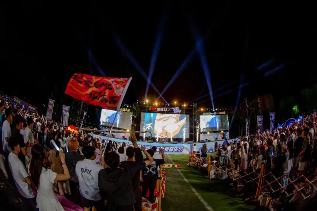 c5ed4e5d9bcf4c6da45e33d3b2c2c465.jpg c5ed4e5d9bcf4c6da45e33d3b2c2c465.jpg